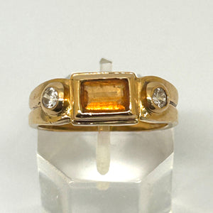 Bague en Or Jaune 18K avec Citrine et Oxyde de Zirconium