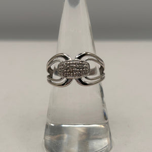 Bague en Or blanc 750 avec 9 oxydes