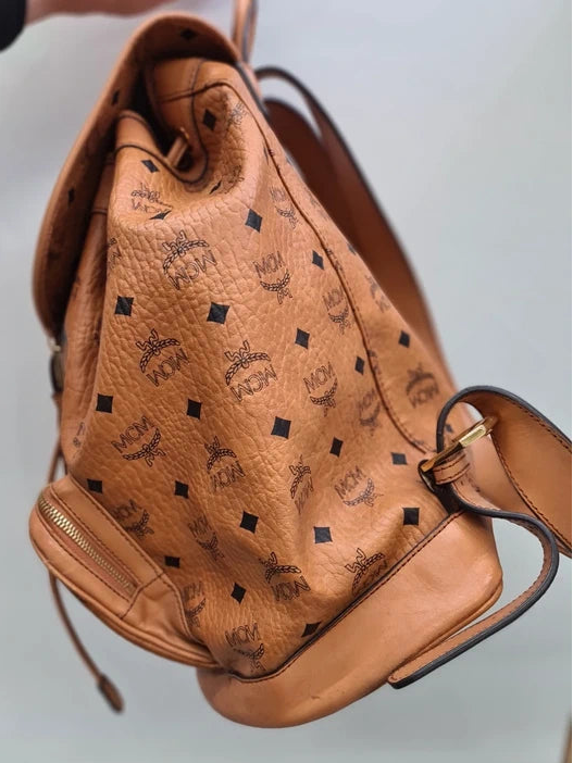 Sac à dos MCM Heritage Drawstring en cuir beige