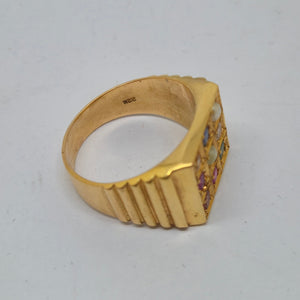 Bague chevalière en or jaune 22 carats