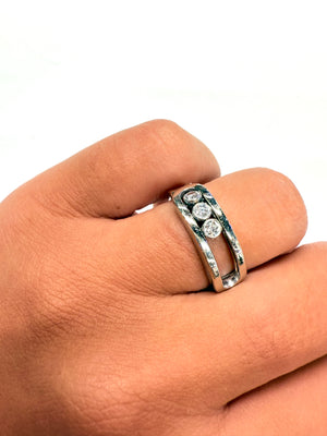 Bague Signée Or Blanc 18K avec Diamants MESSIKA 4.04 Grs - Taille 52