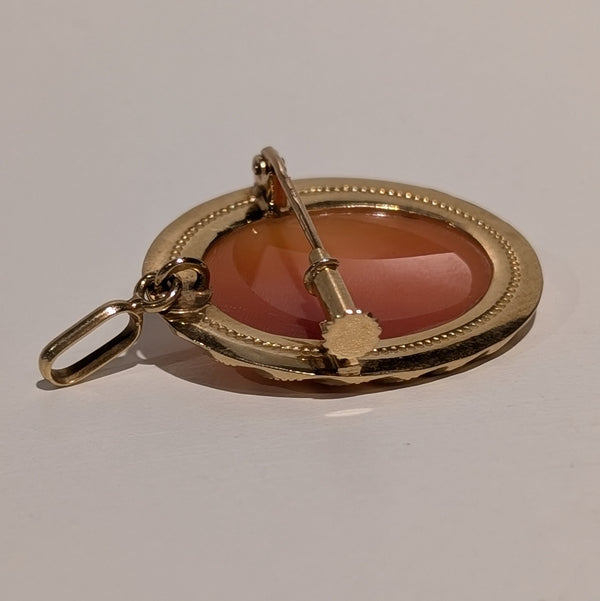 Pendentif Camée en Or Jaune 18K - 3.59g
