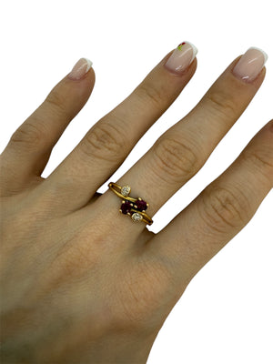 Bagues en or jaune avec rubis et diamants