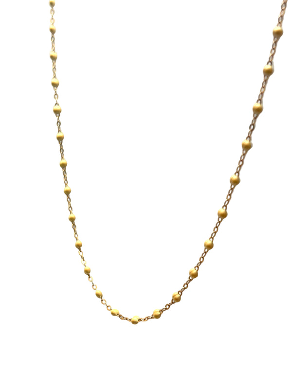 Collier ras du cou perles résine beige or 18 carats