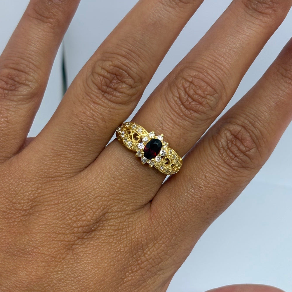 Bague en Or Jaune 18 carats avec oxydes de zircon