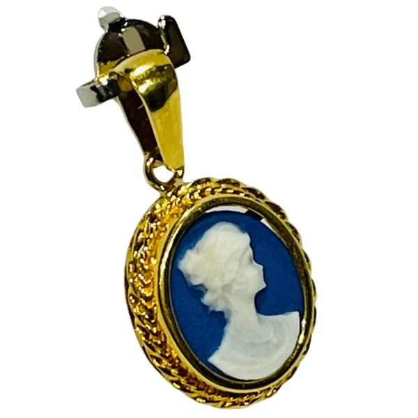 Pendentif Médaille/Camée en Or 18K - 1.53Grs