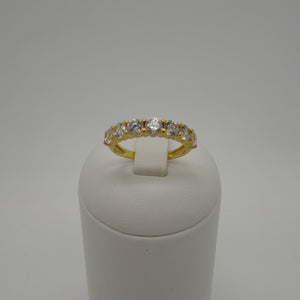 Bagues en or jaune 18K avec oxydes de zirconium - T53