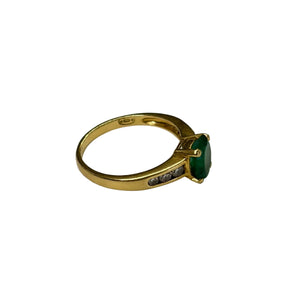 Title: Bague en or jaune avec emeraude et diamants