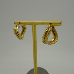 Boucles en or jaune 18K 4.05 Grs