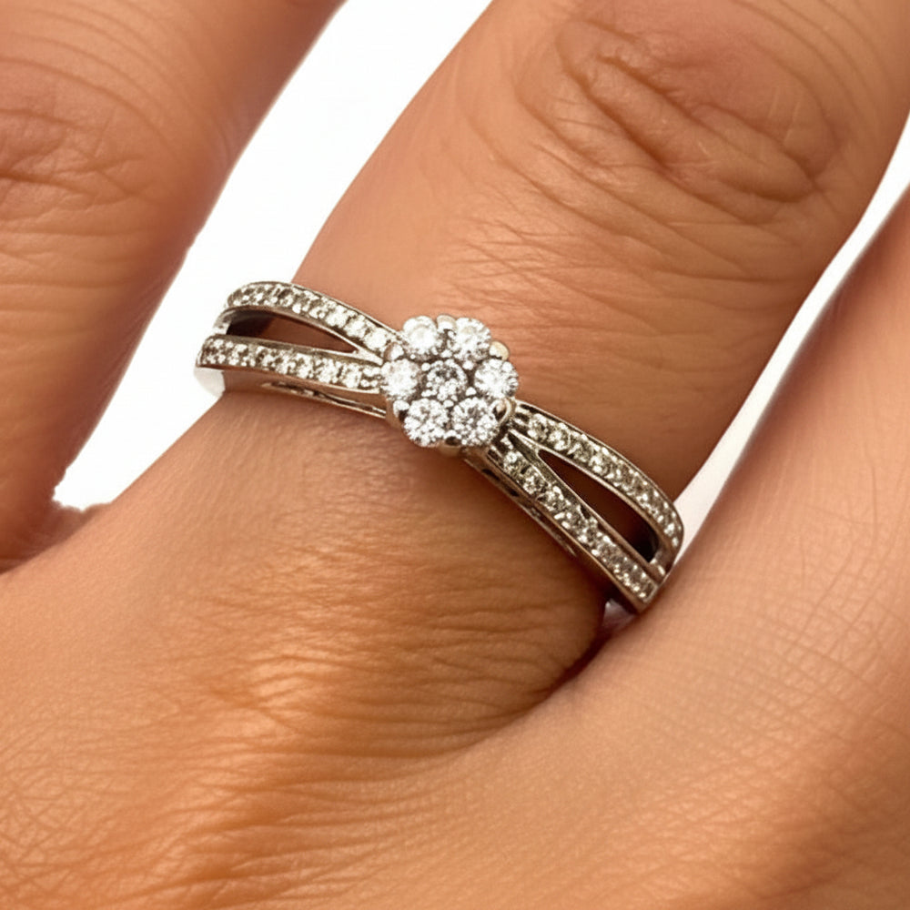 Solitaire Diamant Blanc 18 Carats avec Certificat