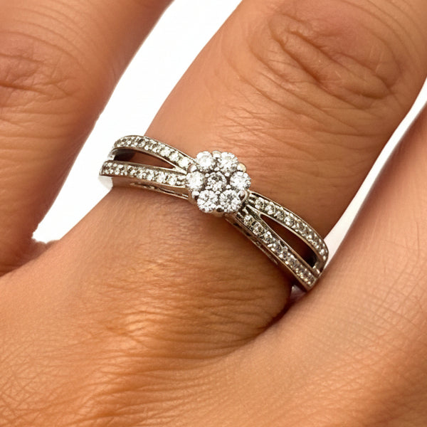 Solitaire Diamant Blanc 18 Carats avec Certificat