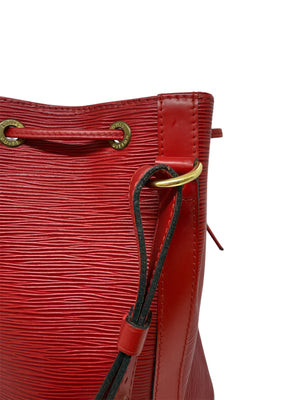Sac Louis Vuitton Noé en cuir rouge, très bon état