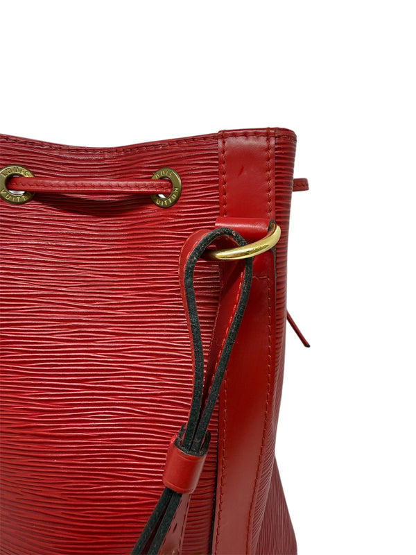Sac Louis Vuitton Noé en cuir rouge, très bon état