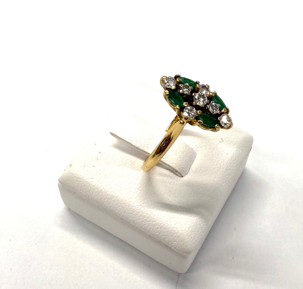 Bague en Or jaune 18k avec diamants et émeraudes