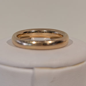 Jonc en or jaune 18 carats serti d'un Diamant