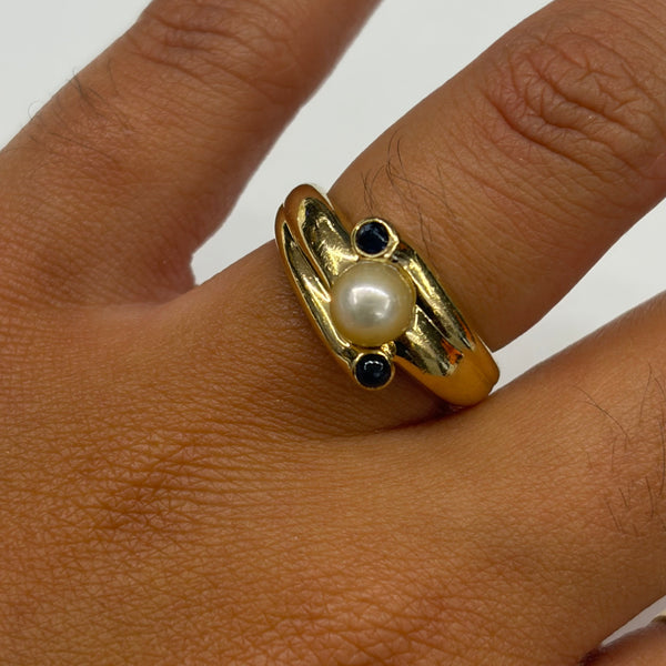 Bague empierrée en Or Jaune 18K