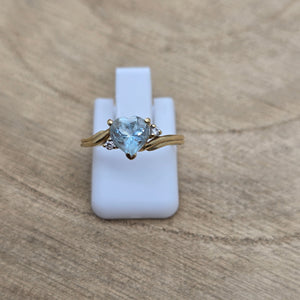 Bague Solitaire Or Jaune 18 Carats avec pierre bleue - T 48