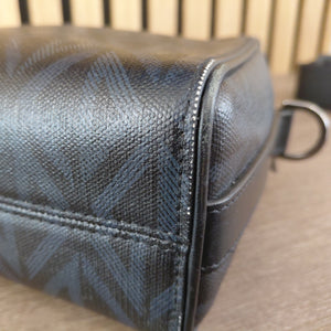 Sac à bandoulière Dior en toile Diamond noir / bleu