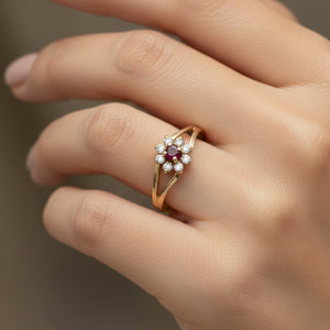 Bague en or jaune 18 carats avec oxyde de zirconium