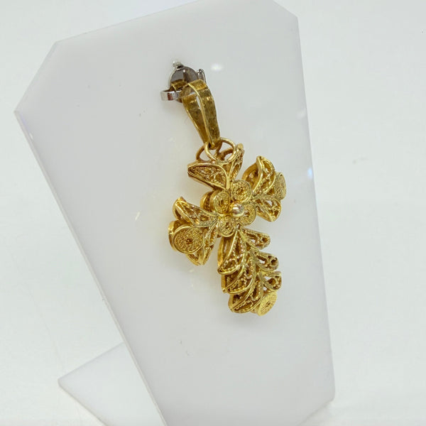 Pendentif Croix en Or jaune 18 K