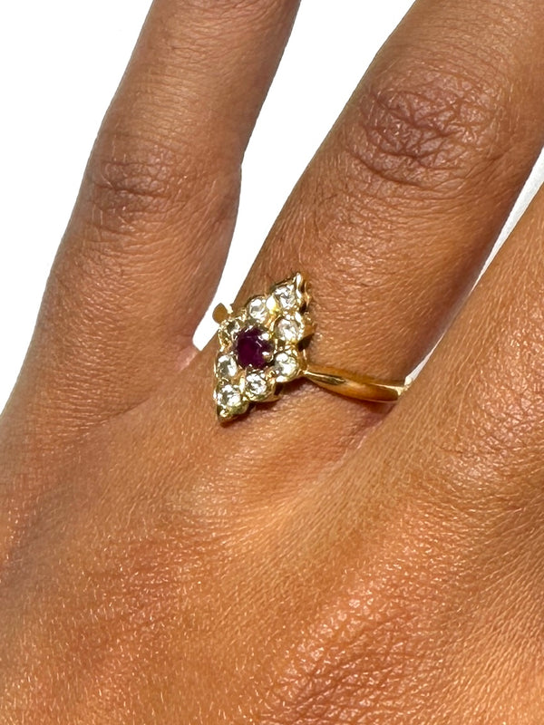 Bague Marquise en Or Jaune 18K - 2.13 Grs - Taille 51