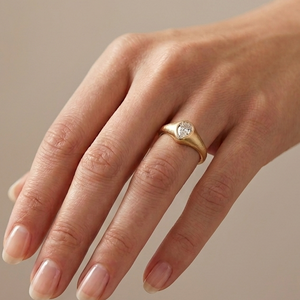 Bague Jonc Or Jaune 18k avec Oxyde - T53 - 1.91gr