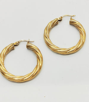 Boucles d'oreilles créoles en or jaune 18 K - 2.46 G