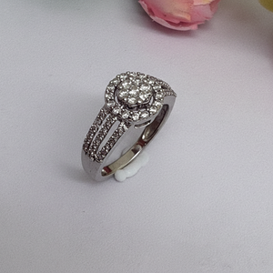 Bague en Or Gris 18K - 4.39 G avec Diamants