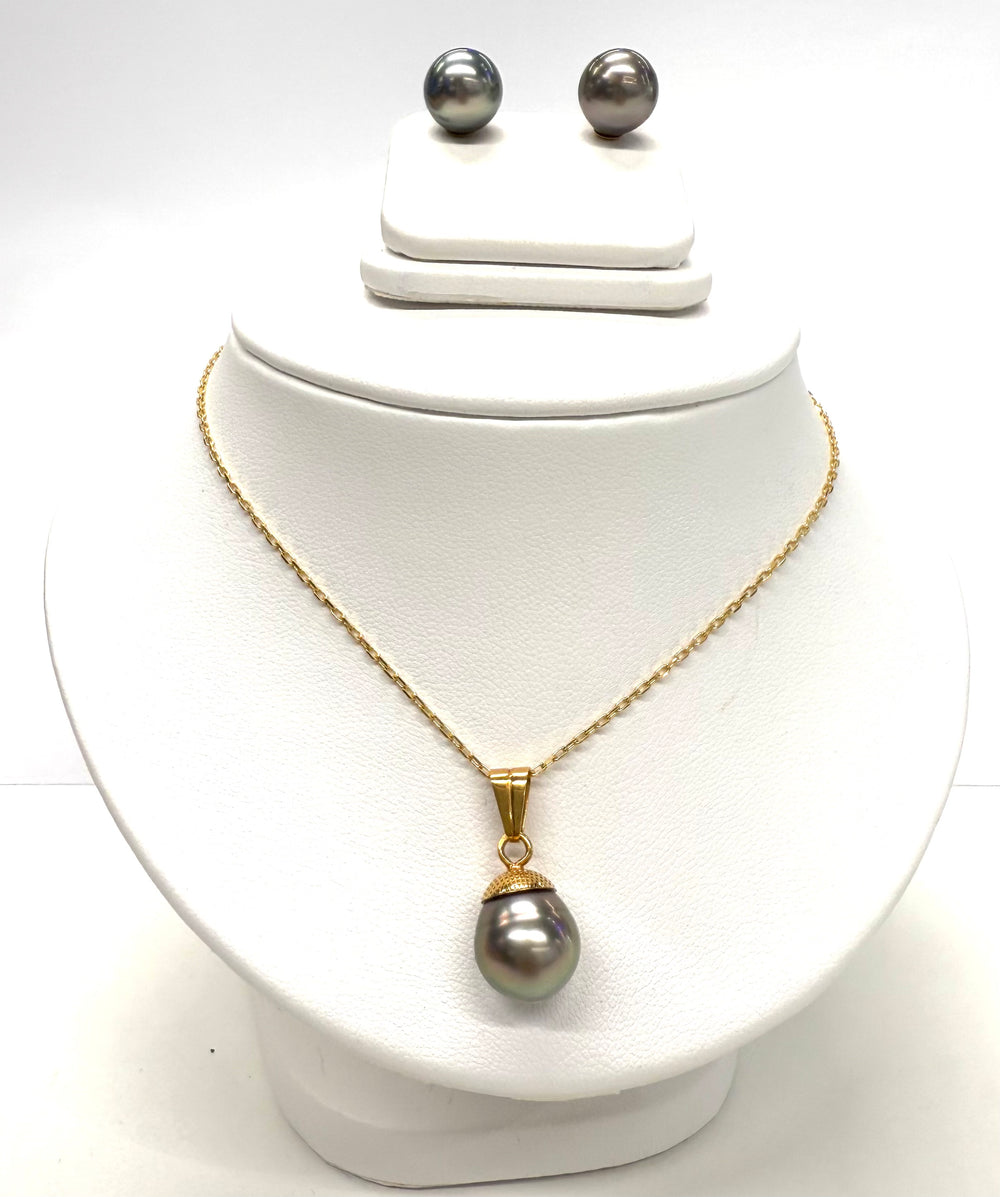 Parure collier et boucles d'oreille en Or 18k avec perles de tahiti