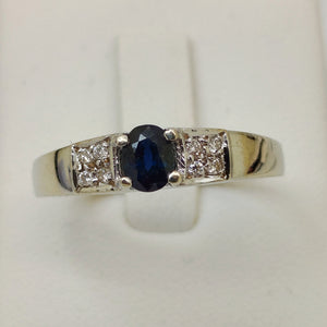 Bague en or blanc avec saphir 18K Taille-57