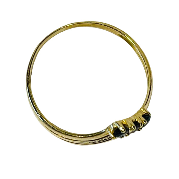 Bague en Or 18K avec 3 Saphirs - T54 - 1.29gr