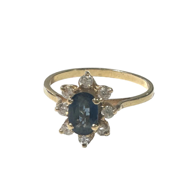 Bague en Or Jaune sertie de diamants et saphir