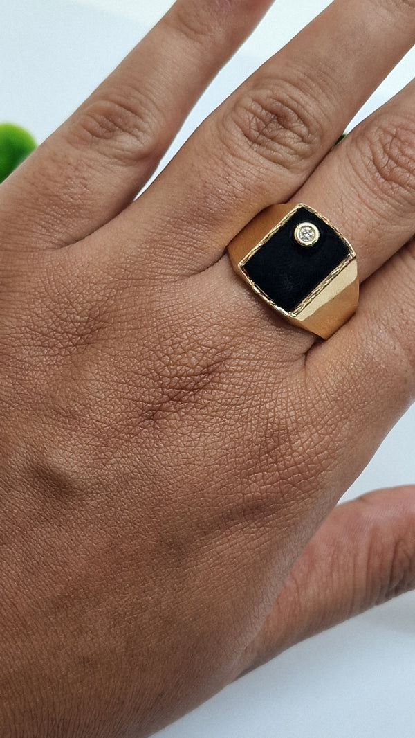 Chevalière en Or 18K avec Onyx T.67