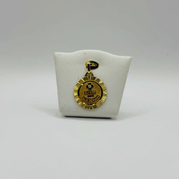 Pendentif Médaille en Or Jaune 18K 2.88 Grs