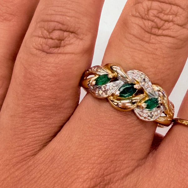 Bague Or Jaune et Blanc 18 K avec Émeraudes et éclats de diamants