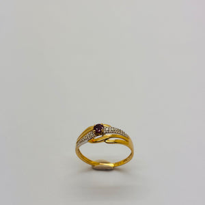 Bague en or 18 carats avec rubis – T52
