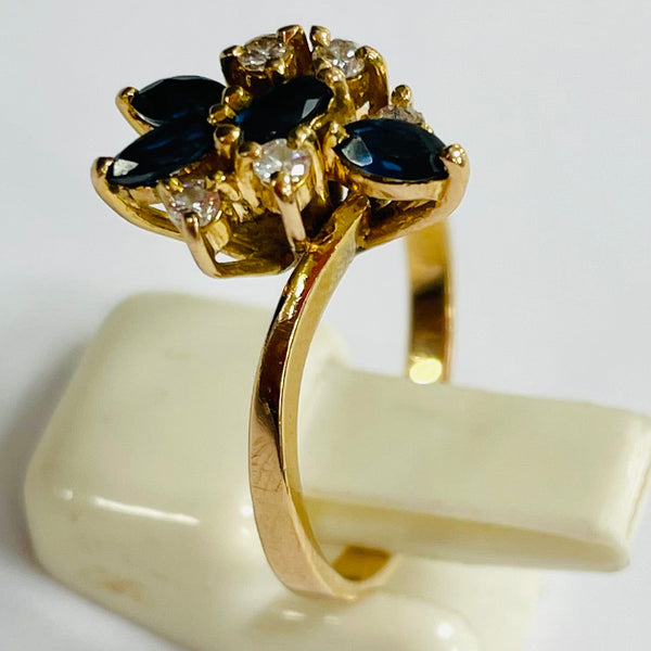Superbe Bague en Or Jaune 18k avec Diamants et Saphir - Taille 56 - 4.06 gr