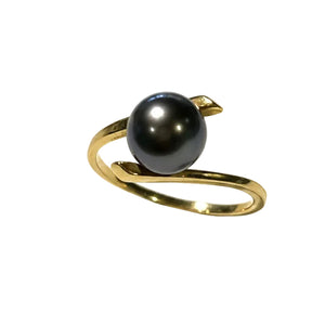 Bague solitaire or 18k avec perle de Tahiti