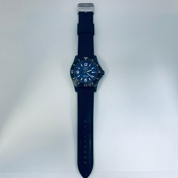 Montre Breitling Superocéan M17368 en excellent état