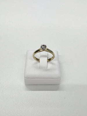 Solitaire en Or jaune 18k avec diamant de 0.44 carats