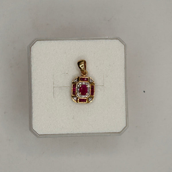 Pendentif Or Jaune 750/1000 avec Rubis et Diamants