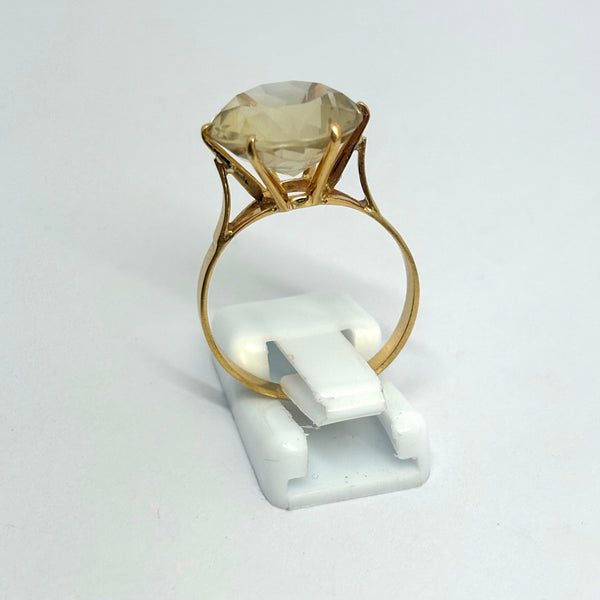 Bague Topaze Or Jaune 18 K - Taille 58 - 3.79 G