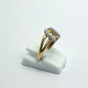 Bague ancienne en or 18 carats avec 2 diamants