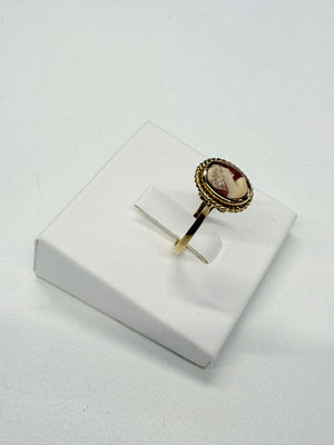 Bague camée en or jaune 18k Taille 54