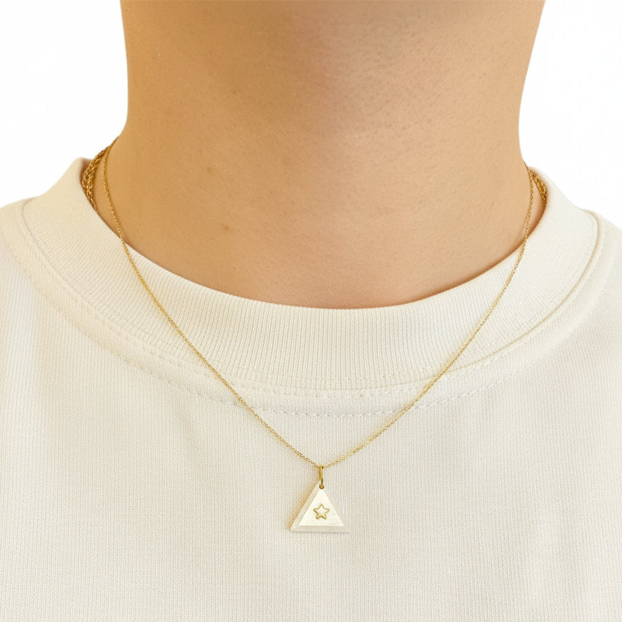 Pendentif Solitaire en Or Jaune 18K avec Pierre de Lune - 0.74g
