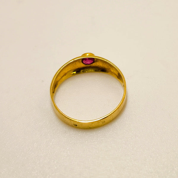 Bague Jonc Or Jaune 18K avec un Grenat