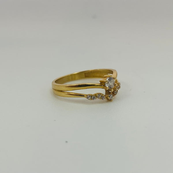 Bague Or Jaune 18K avec 10 Oxyde de Zirconium