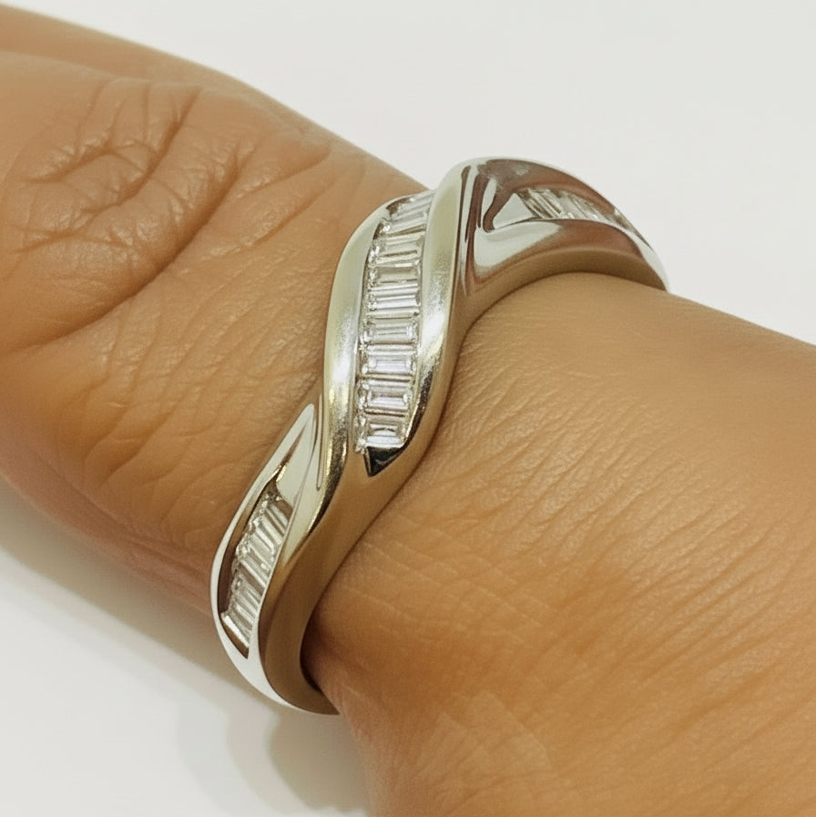 Bague en Or Blanc 18K - Taille 56 - 4.4 G