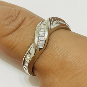 Bague en Or Blanc 18K - Taille 56 - 4.4 G