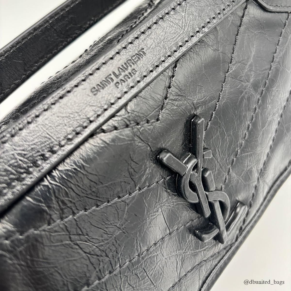 Sac Niki Baby Saint Laurent en cuir noir